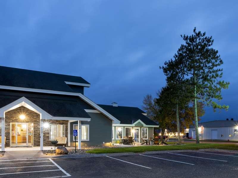Grandstay Hotel & Suites Cambridge Екстериор снимка