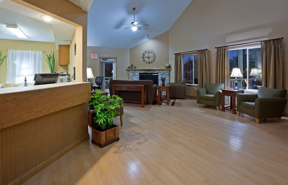 Grandstay Hotel & Suites Cambridge Екстериор снимка